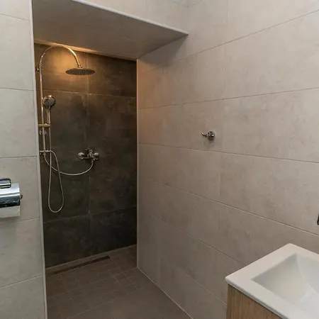 Brand New Studio In City Center Ταλίν